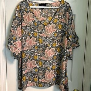 Premise Plus Floral Blouse. Size 3X.